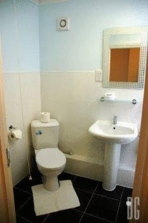 White Gates Hotel Binfield Εξωτερικό φωτογραφία